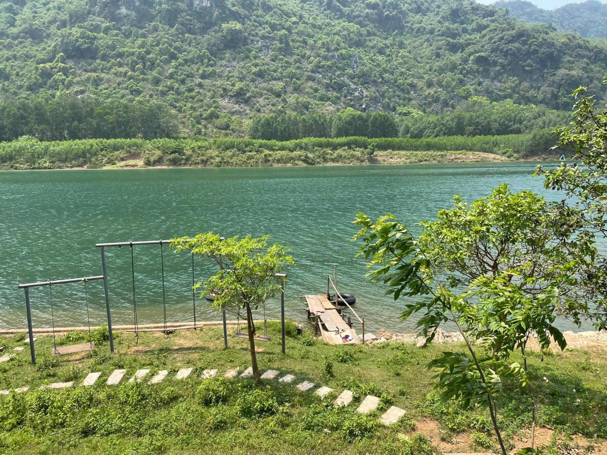 Little Rock Homestay Фонгня Екстер'єр фото