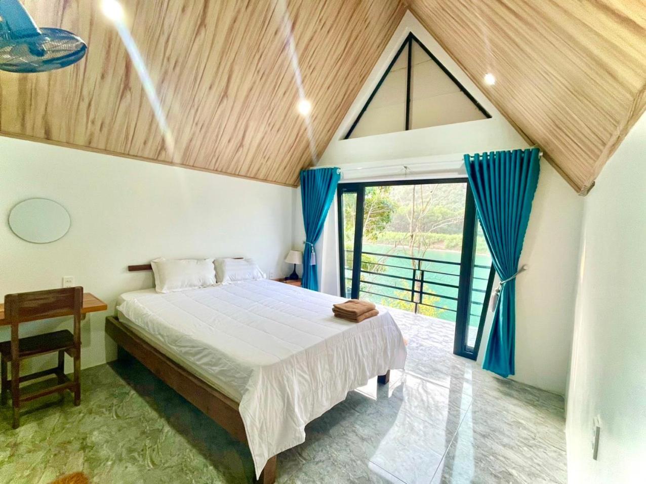 Little Rock Homestay Фонгня Екстер'єр фото